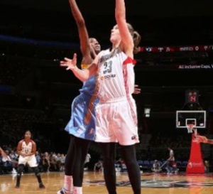 WNBA - Washington Mystics battu par Chicago 69-72 devant plus de 16.000 spectateurs
