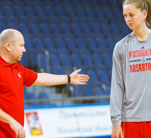 Emma Meesseman apprend le russe et son coach est déjà content d'elle