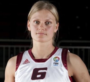 Zane Eglite, une meneuse Lettone en joker médical à Castors Braine