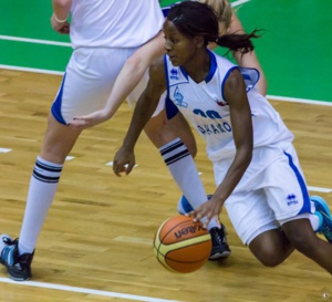 Our Belgian ladies abroad - 20 points pour Emma Meesseman, 19 pour Noémie Mayombo en Russie