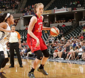 WNBA - Washington Mystics dominé par Chicago Sky 85-57 devant 16.000 spectateurs