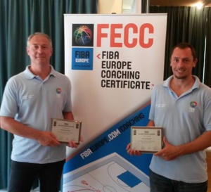 Jan Callewaert et Etienne Louvrier diplômés aussi à la FIBA Europe