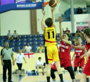 EYOF - Un 3 sur 3 pour les U16, en demi-finales contre la Russie