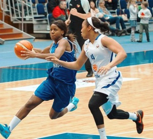 Noémie Mayombo en Croatie avec son club russe de Enisey