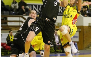 Eveline Decroos rejoint Kangoeroes Boom