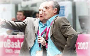 Equipe nationale: 'Seeking coach desesperatly'