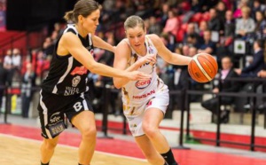 Our Belgian Ladies Abroad - Charleville et Kim Mestdagh font tomber Nice et Hind Ben Abdelkader