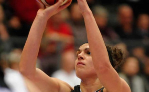 Julie Vanloo et Sofie Hendrickx mènent 1 à 0 avec Lulea