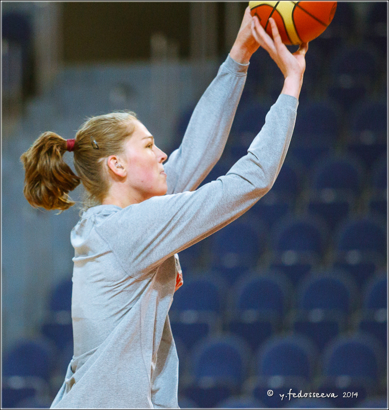 Emma Messeman (photos: Y. Fedosseeva/wbcs.ru)